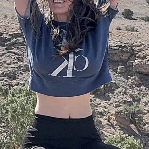 CK cropped short sleeve sweatshirt - Picture 7 of 9